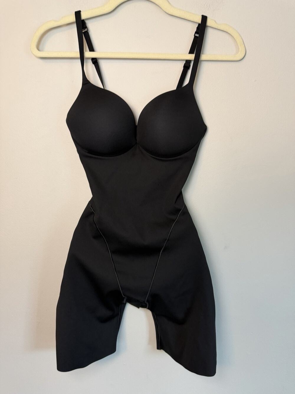 SKIMS Ultimate Mid Thigh Bodysuit Onyx Black Butt Enhancing XS Shapewear NWT